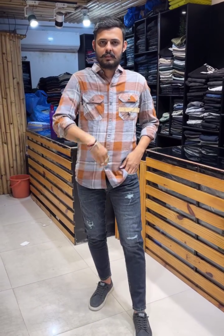 Men Tartan Checked Spread Collar Casual Shirt